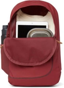 Satch Freizeitrucksack Fly Pure Red -Satch 20946418 04